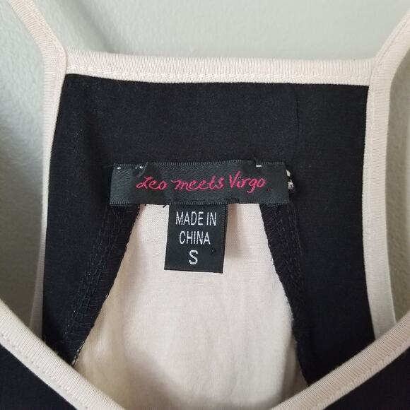 Leo Meets Virgo Pleated High Low V Neck Dress - Picture 5 of 8